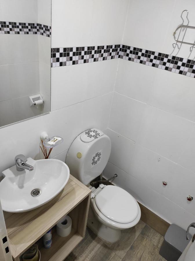 Apartamento Nuestro lugar en Ezeiza 1 a 15 minutos del aeropuerto Exterior foto
